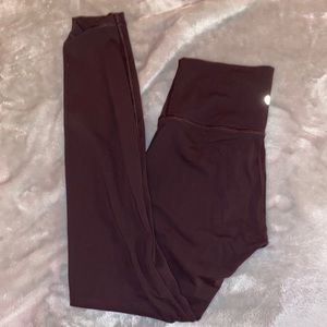 Lululemon- leggings